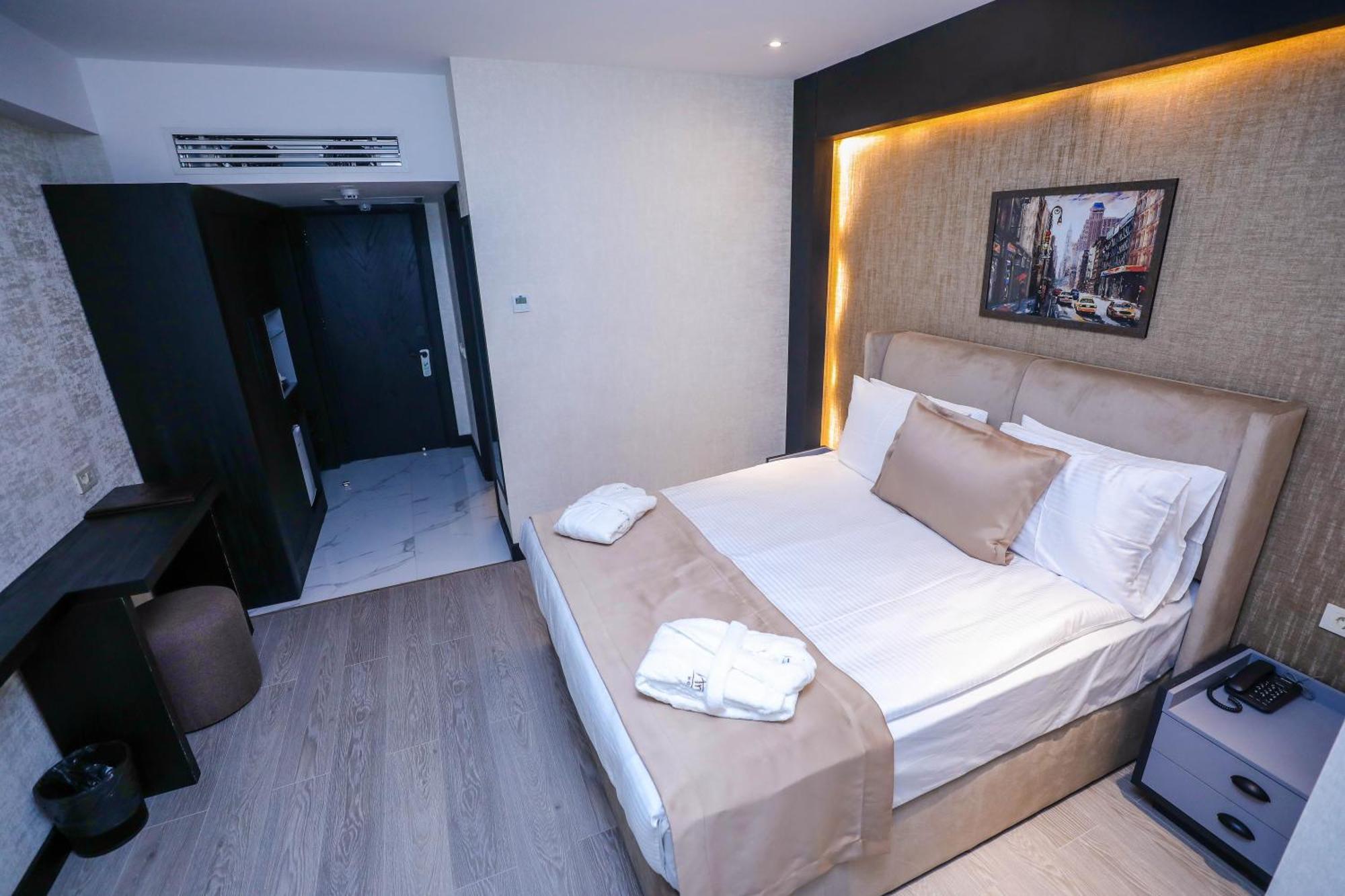 Arium Hotel Baku Exterior photo