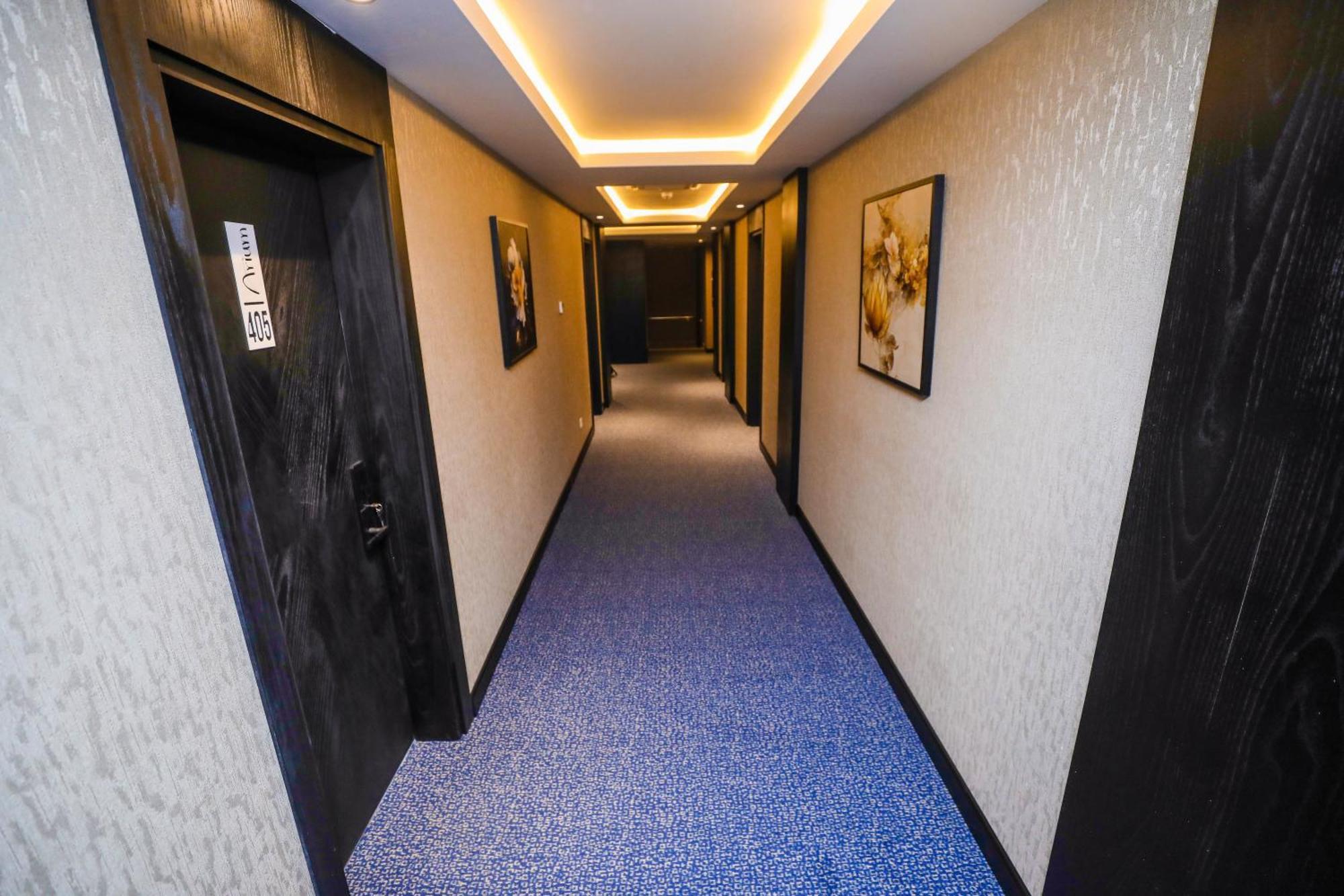 Arium Hotel Baku Exterior photo