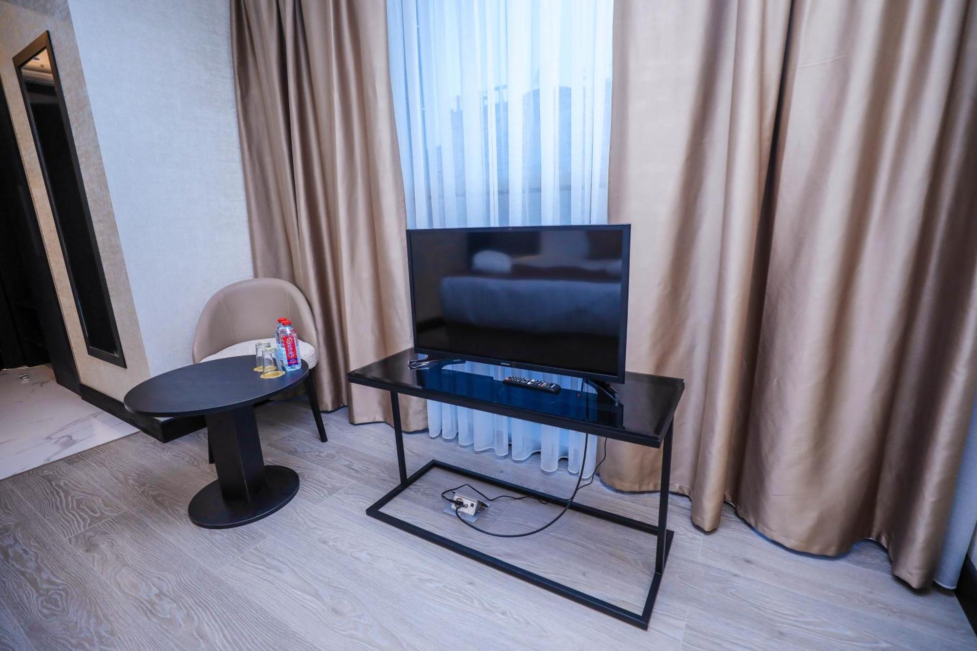 Arium Hotel Baku Exterior photo